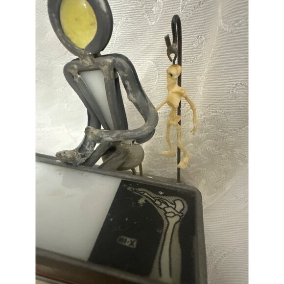 Carl Goeller Stained Glass radiologist x-rays DoctorDesk Decor card holder - Picture 3 of 11